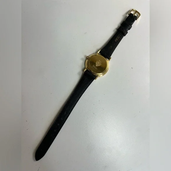 GUCCI vintage 3000.2.L Gucci ladies Watch - Picture 11 of 13